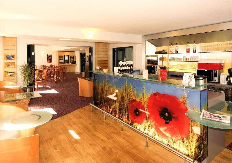 ホテル Ibis Rochefort