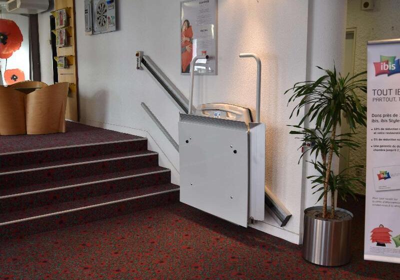 ホテル Ibis Rochefort