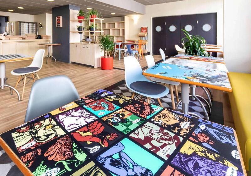 ホテル Ibis Rochefort