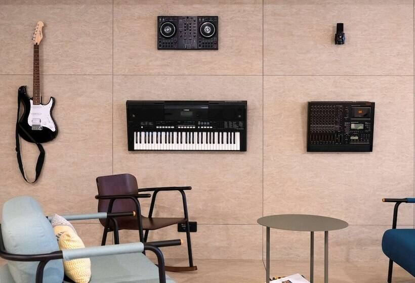 Отель Ibis Styles Nancy Centre Gare