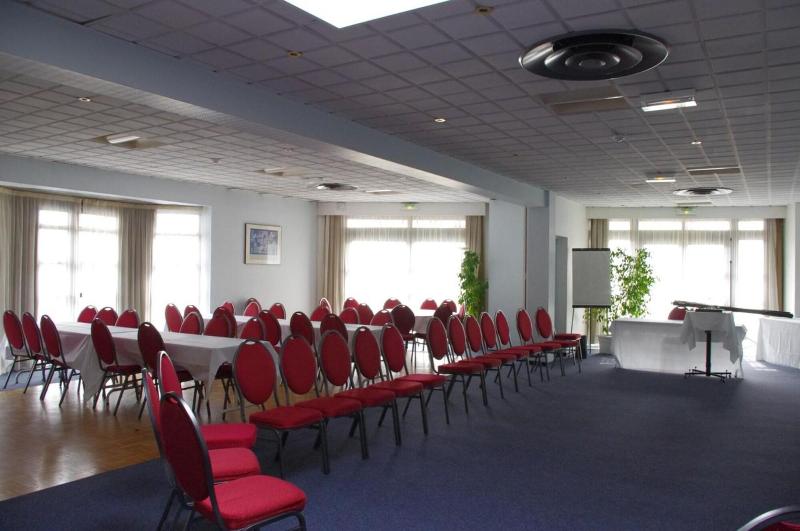 Отель Ibis Styles Nancy Laxou