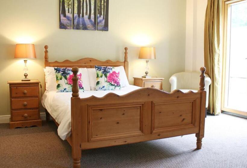 فندق Innishannon House