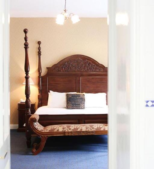 فندق Innishannon House