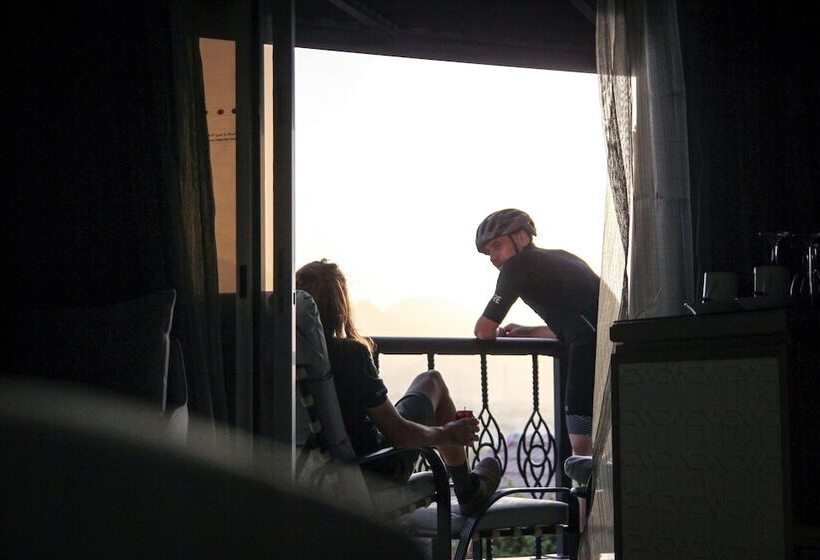 هتل Ja Hatta Fort