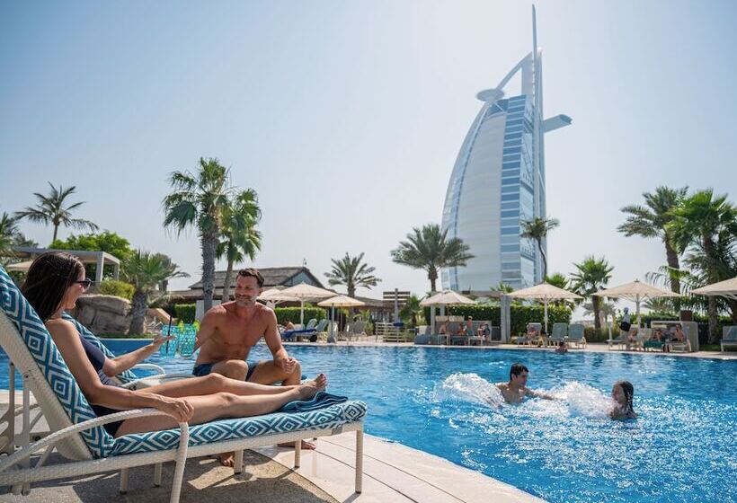 Jumeirah Beach Hotel Dubai