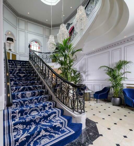 בית מלון כפרי Killarney Dromhall