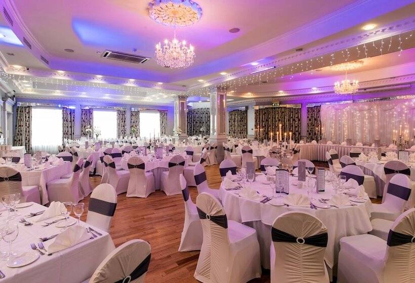 בית מלון כפרי Killarney Dromhall