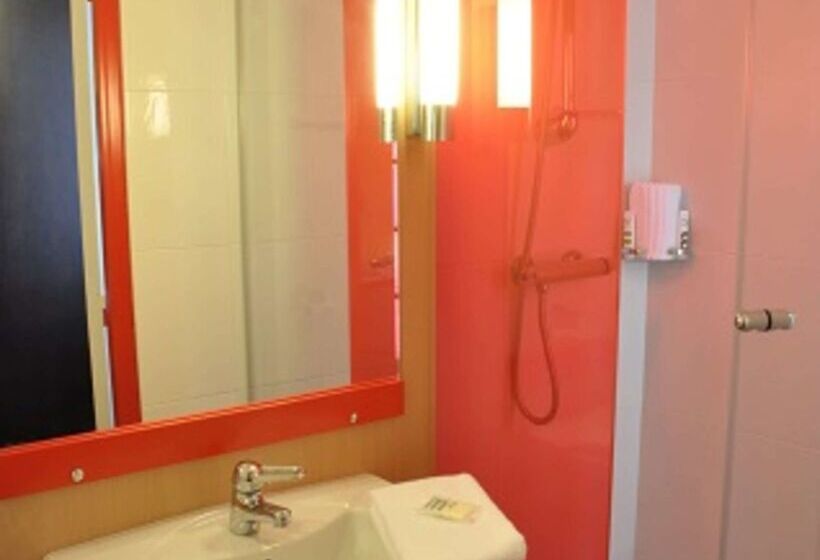 فندق Kyriad Villefranche Sur Saone