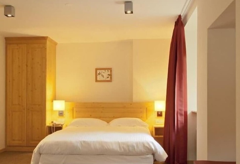 酒店 L Ao Hôtel & Restaurant L Aigle D Or