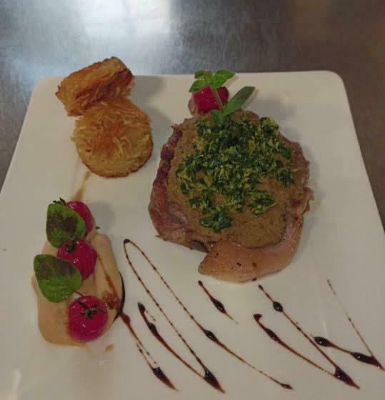 בית מלון כפרי Logis Le Grand Hôtel Du Louvre