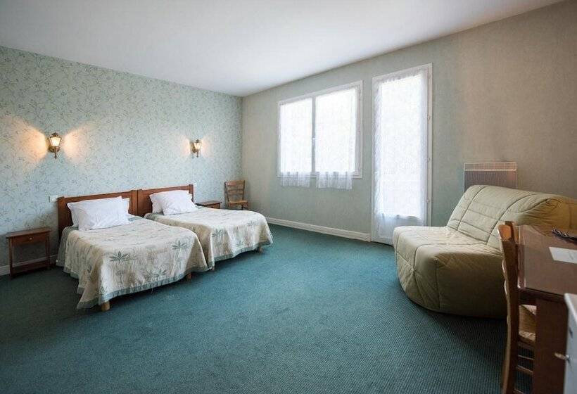 Les Ambassadeurs Logis Hotels Et Restaurant