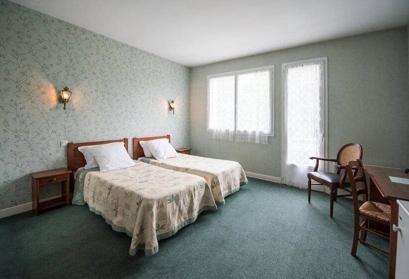 Les Ambassadeurs Logis Hotels Et Restaurant