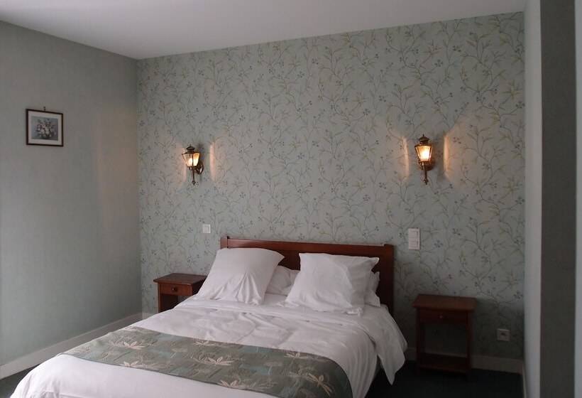 Les Ambassadeurs Logis Hotels Et Restaurant