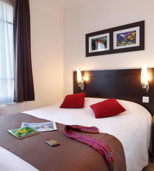 Отель Les Marronniers