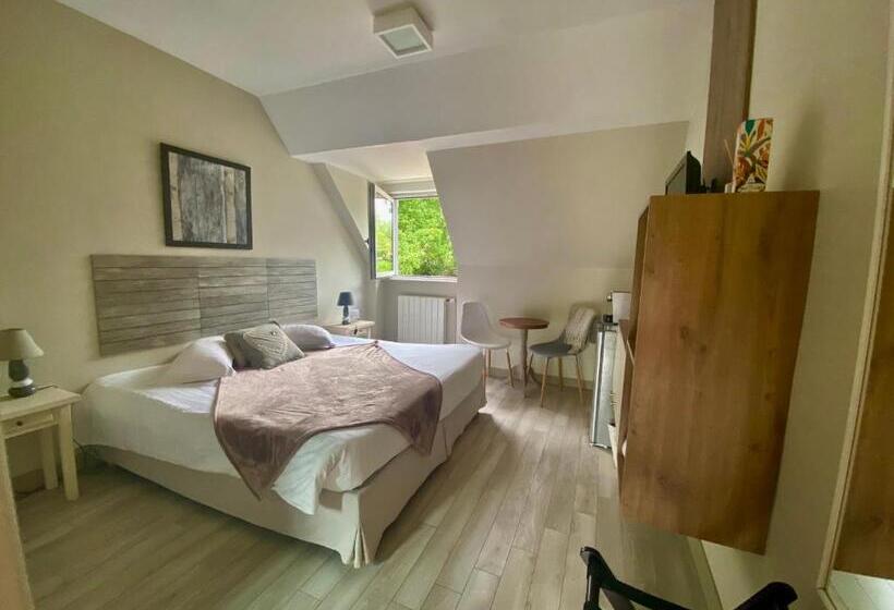 Отель Les Moulins Du Duc écolodge