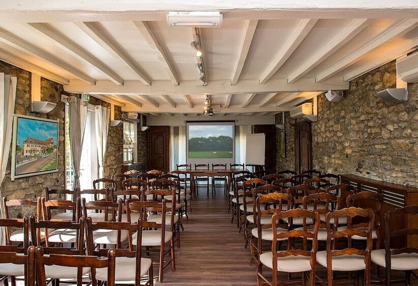 فندق Logis Auberge Du Relais   Hôtel & Restaurant