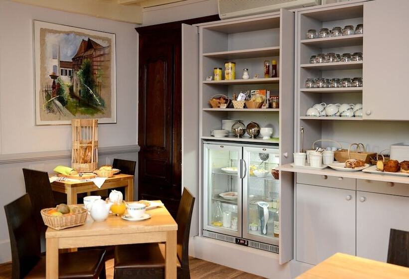 فندق Logis Auberge Du Relais   Hôtel & Restaurant