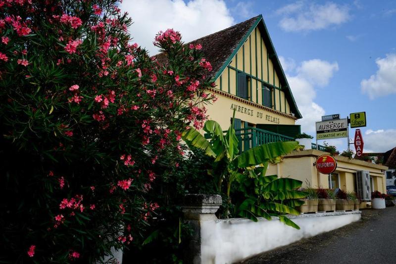 فندق Logis Auberge Du Relais   Hôtel & Restaurant