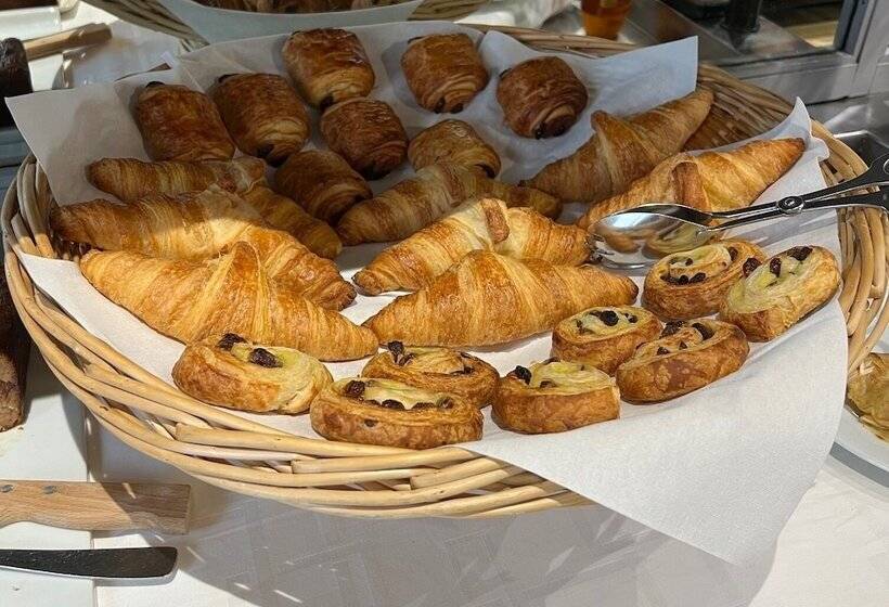 هتل Logis Cottage