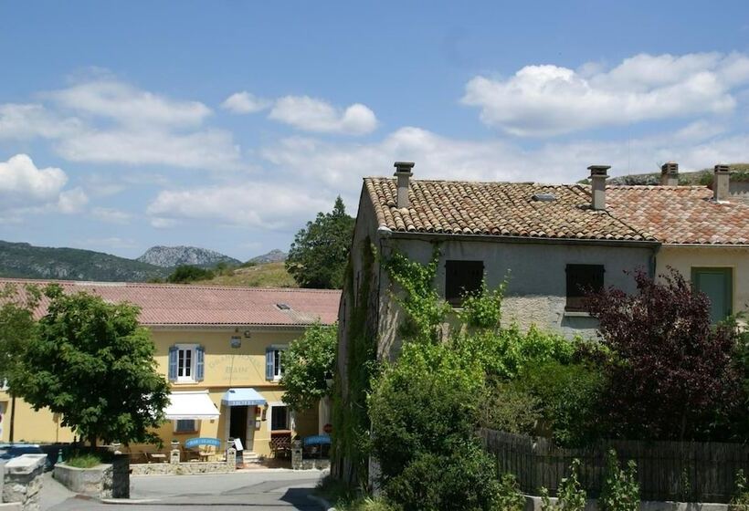 Logis Grand Hotel Bain