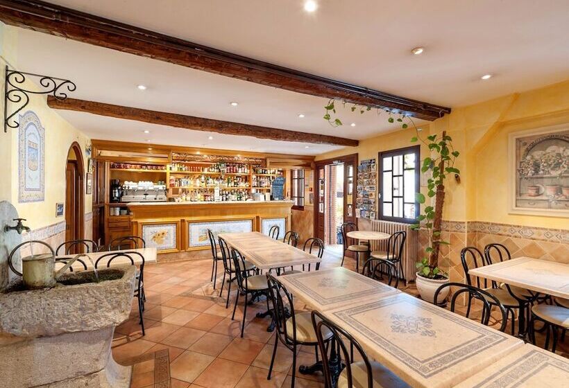 Logis Grand Hotel Bain