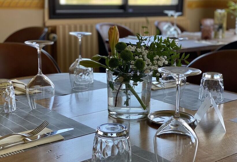 Logis Grand Hotel Bain