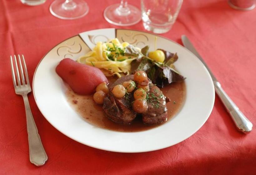 ホテル Logis Grand Hôtel De L Europe