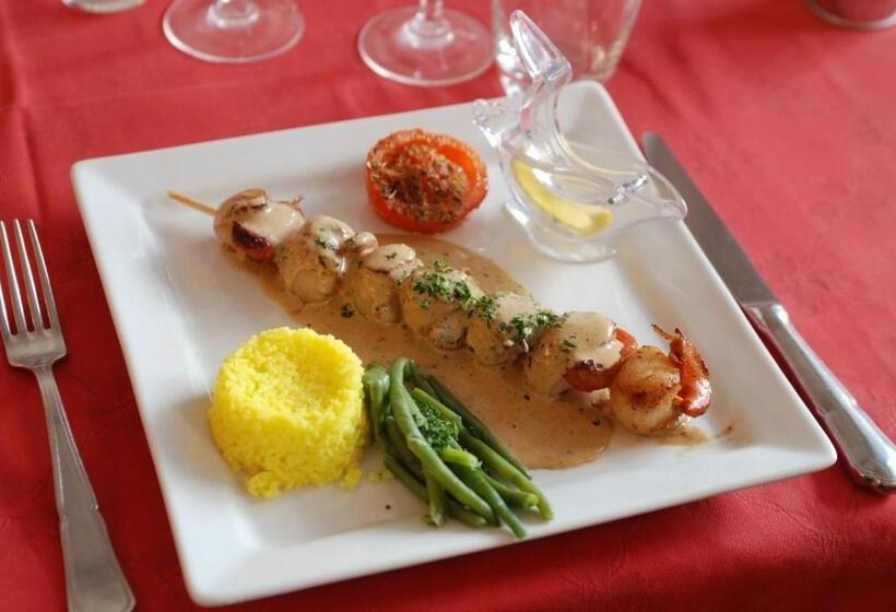 ホテル Logis Grand Hôtel De L Europe