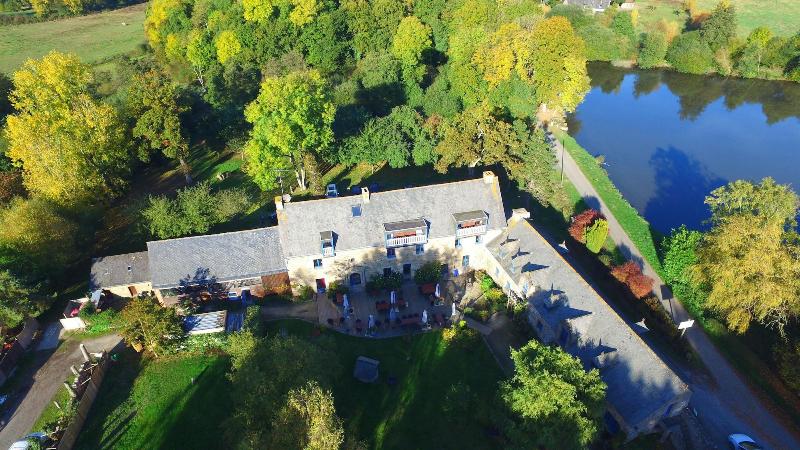 فندق Logis Hôtel Le Manoir Des Portes