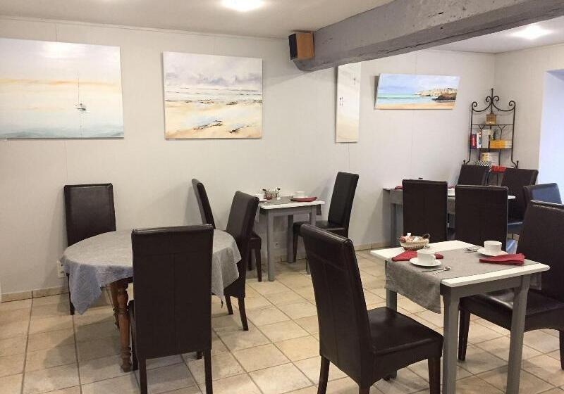 فندق Logis Hôtel Le Manoir Des Portes