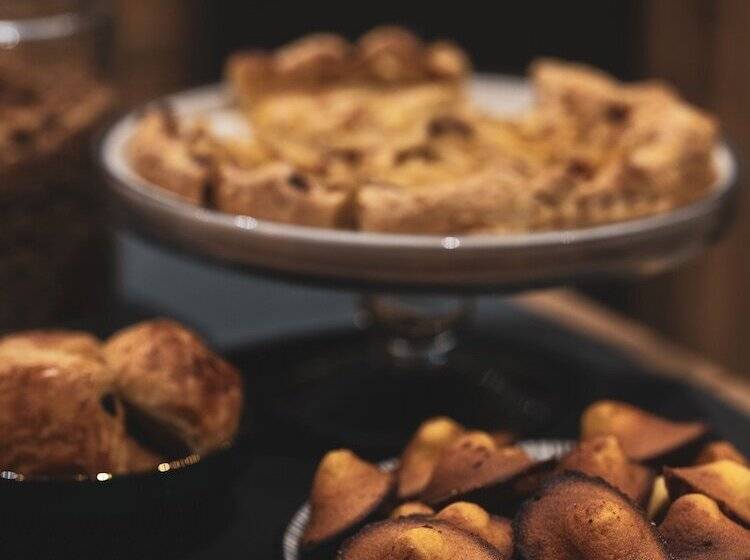 Maisons Du Monde Hotel & Suites   Nantes