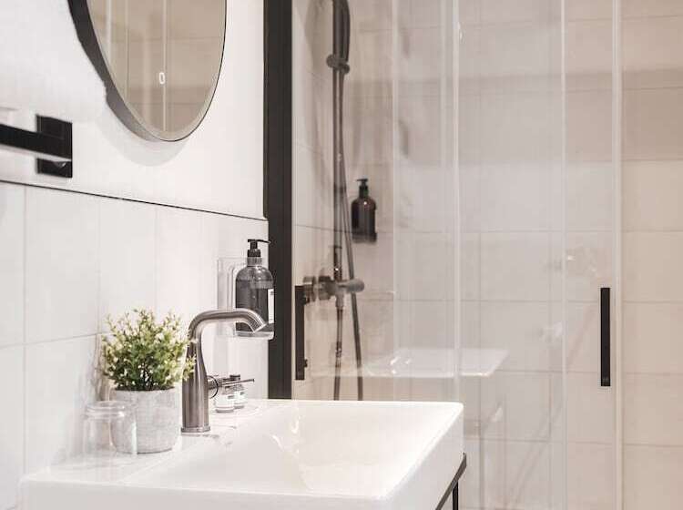 Maisons Du Monde Hotel & Suites   Nantes