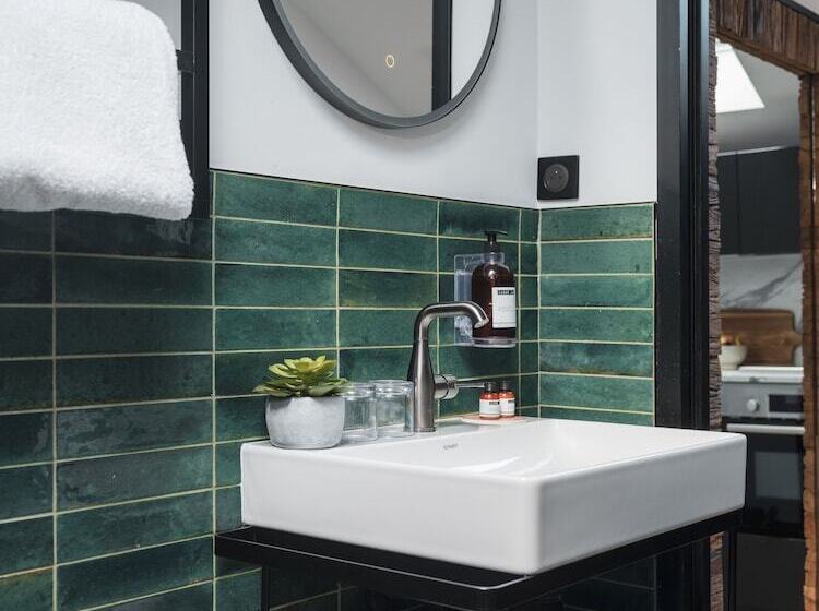 Maisons Du Monde Hotel & Suites   Nantes