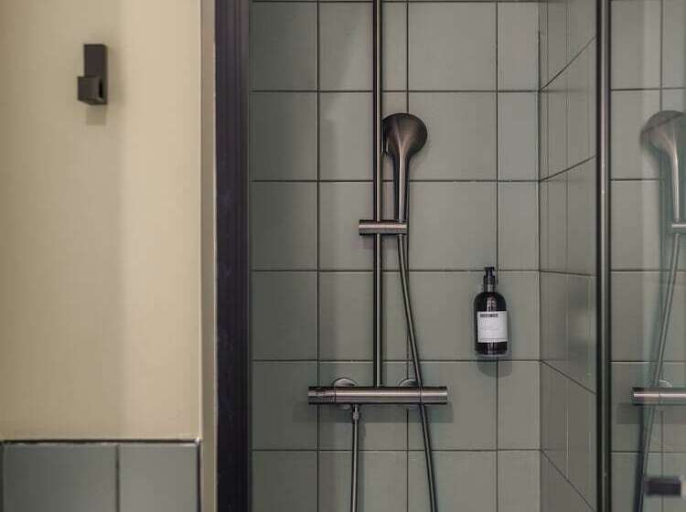 Maisons Du Monde Hotel & Suites   Nantes