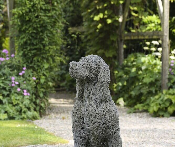 Отель Marlfield House