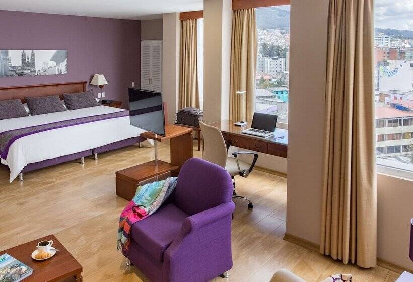 ホテル Mercure Alameda Quito