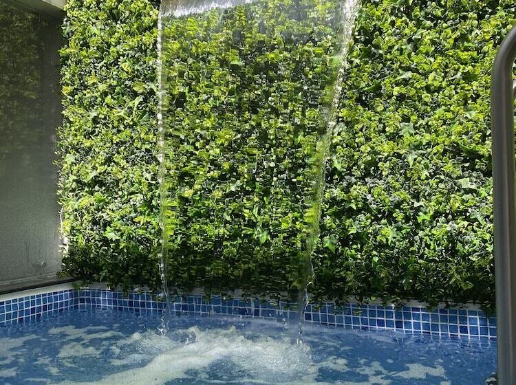 هتل Mercure Alameda Quito