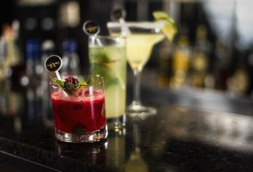 هتل Mercure Alameda Quito