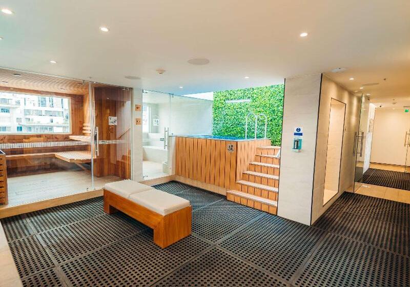 ホテル Mercure Alameda Quito