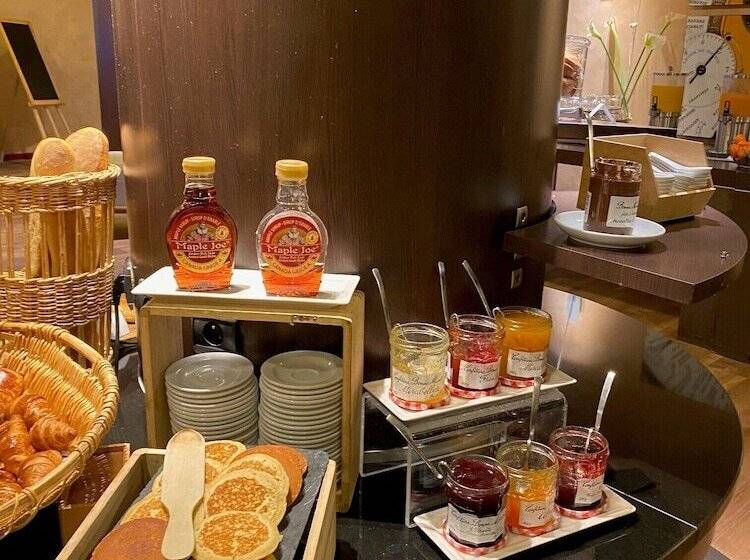 Mercure Besancon Parc Micaud   Hotel & Bar