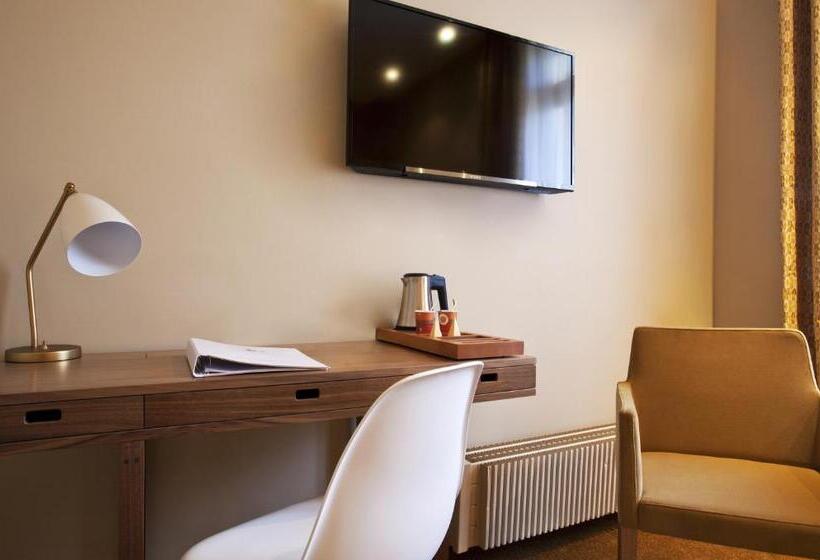 Отель B&b Home Brides Les Bains Les 3 Vallées