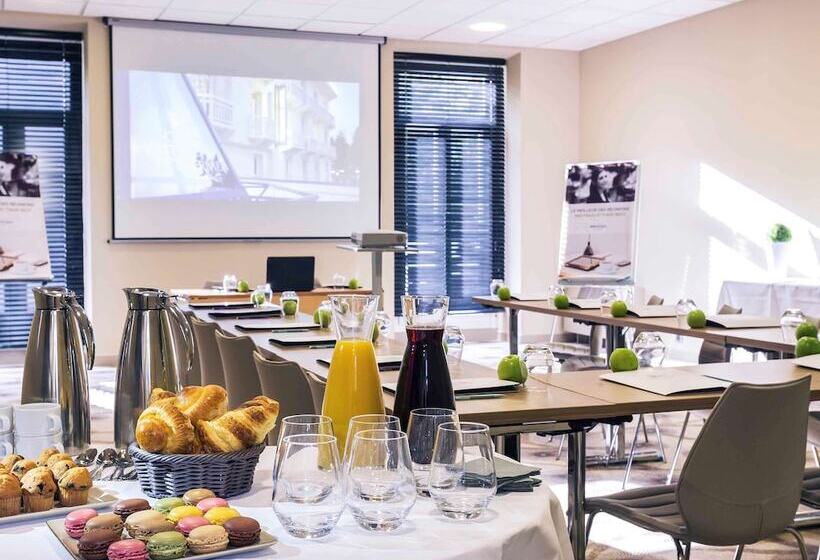 Отель B&b Home Brides Les Bains Les 3 Vallées