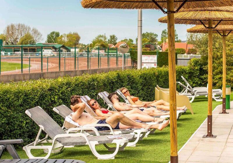 酒店 Mercure Cabourg Hôtel & Spa