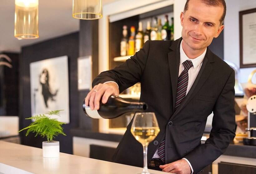 酒店 Mercure Cabourg Hôtel & Spa