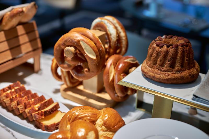 Отель Mercure Colmar Centre Champ De Mars