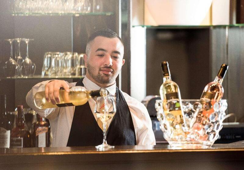 ホテル Mercure Lille Roubaix Grand