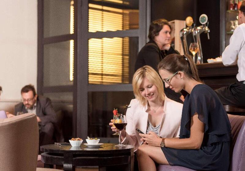 ホテル Mercure Lille Roubaix Grand