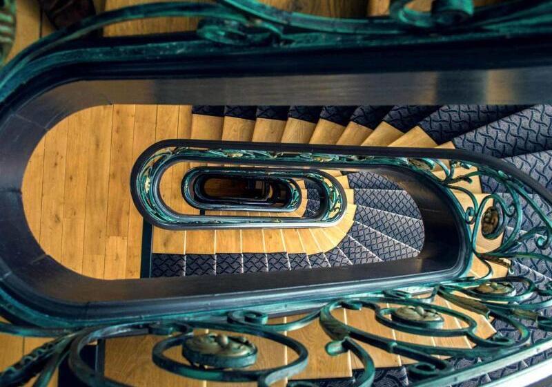 בית מלון כפרי Mercure Lille Roubaix Grand