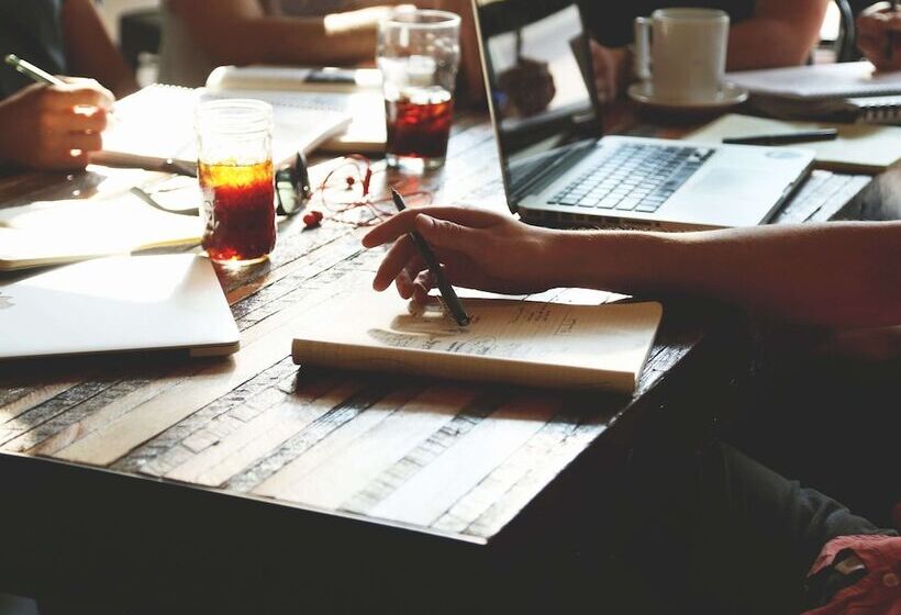 호텔 Mercure Macon Bord De Saone