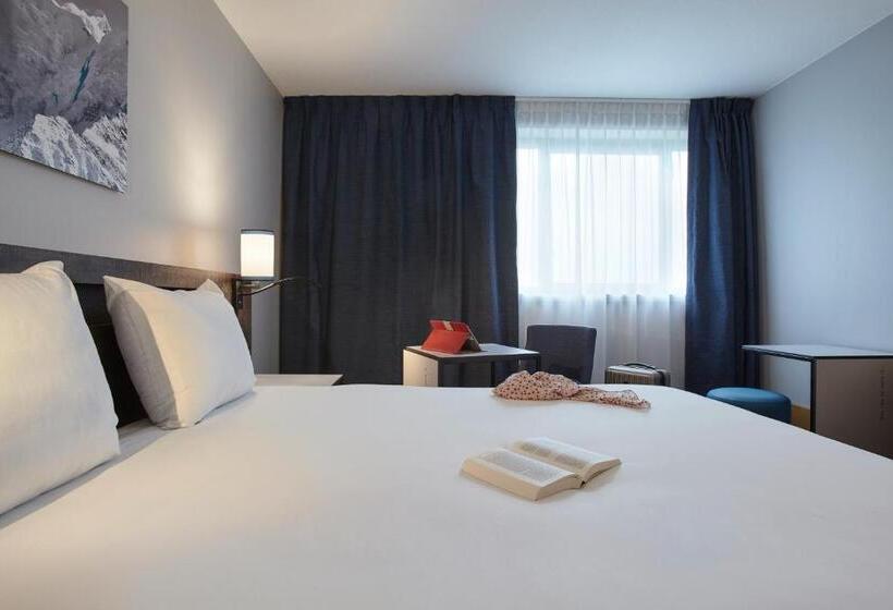 Отель Mercure Paris Roissy Cdg